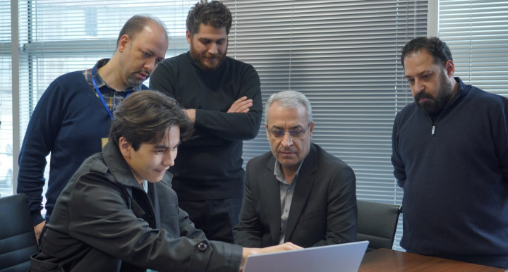 بازدید مدیرکل فرهنگ و دبیر شورای فرهنگ عمومی از هکاتون بازی‌های جدی گلستان