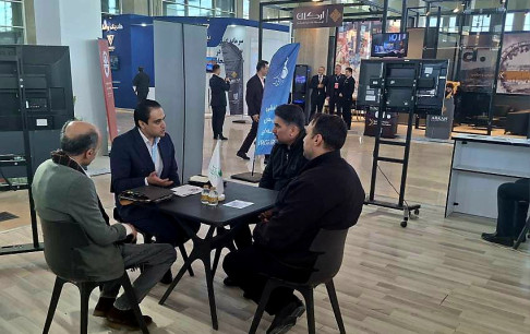 نشست بنیاد ملی بازی‌های رایانه‌ای با تولیدکنندگان تجهیزات شهر بازی‌ها و اتاق‌های فرار در نمایشگاه AMTECH