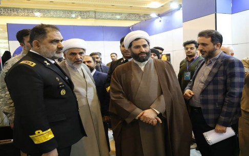 بازدید فرمانده نیروی دریایی ارتش جمهوری اسلامی ایران از چهارمین نمایشگاه بازیهای رایانهای