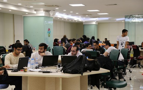حمایت بنیاد ملی نخبگان از تیمهای برگزیده هکاتون بازیهای جدی 1400