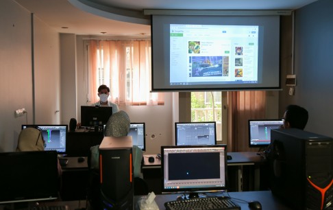 انستیتو، کلاس‌های «حضوری» را آنلاین کرد