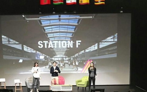 برافراشته شدن پرچم ایران در ایستگاه اف فرانسه، بزرگترین کمپ استارتاپی دنیا