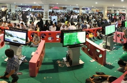  بازدید از نمایشگاه بازی های رایانه ای یک ساعت تمدید شد