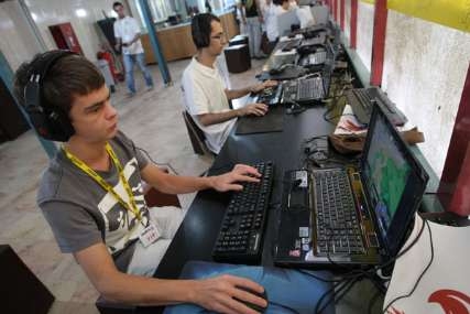 معرفی نخستین دانشگاه بازی سازی رایانه ای خاورمیانه در نمایشگاه گیم تهران
