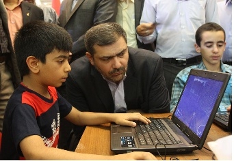 فرماندار تهران در پنجمین روز از نمایشگاه بین المللی بازی های رایانه ای تهران  از این رویداد فرهنگی بازدید کرد.